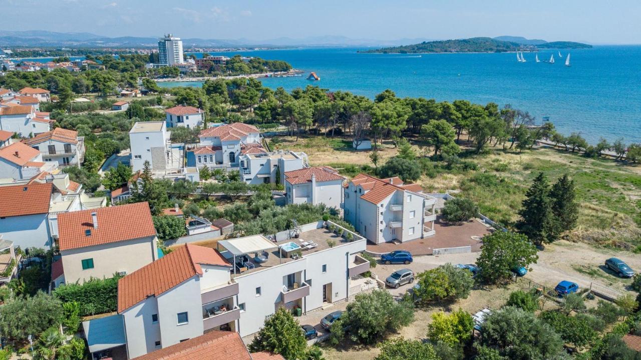 Apartments Luka Vodice Buitenkant foto