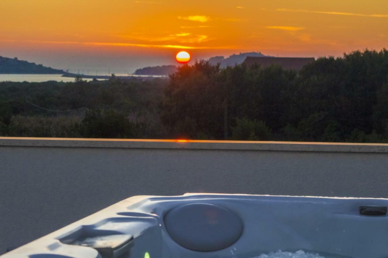 Apartments Luka Vodice Buitenkant foto